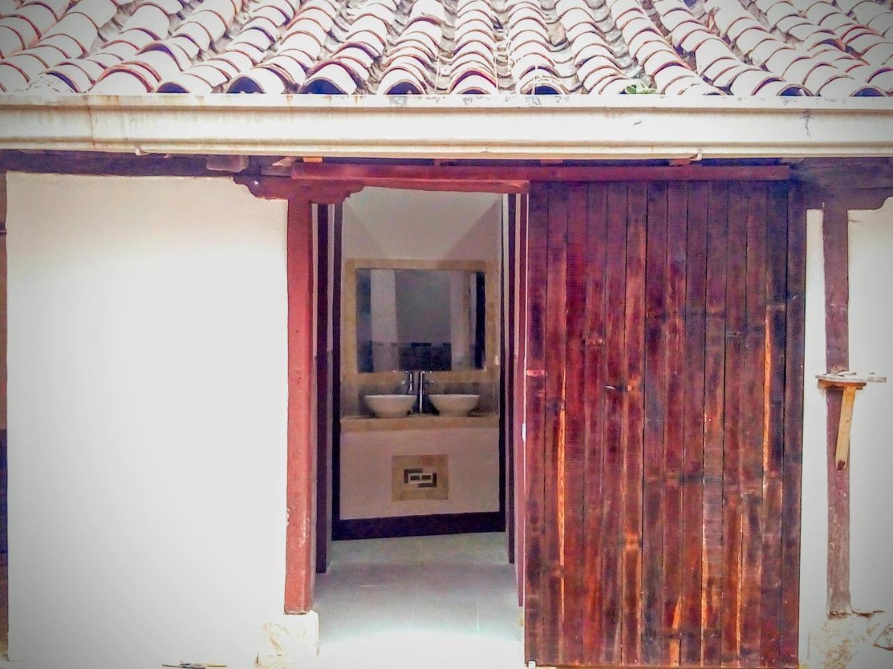 Vieja Aduana Guest house *